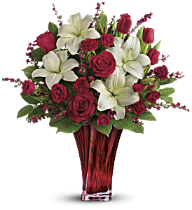 Love's Passion Bouquet by Teleflora, picture