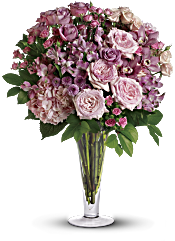 A La Mode Bouquet with Long Stemmed Roses Flowers