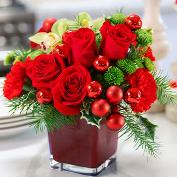 Teleflora's Merry & Bright