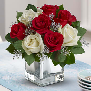 Teleflora's Snowy Night <br> Bouquet