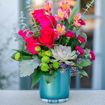 Teleflora's Topaz Wonderland Bouquet