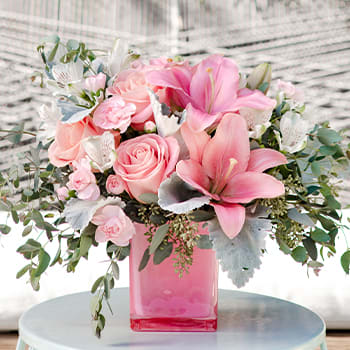 Teleflora's Fabulous Flora Bouquet