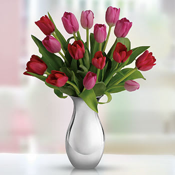 Teleflora's Sweet Surrender Bouquet