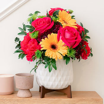 Teleflora's Mid Mod Brights     Bouquet