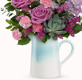 Teleflora's Farmhouse Chic Bouquet