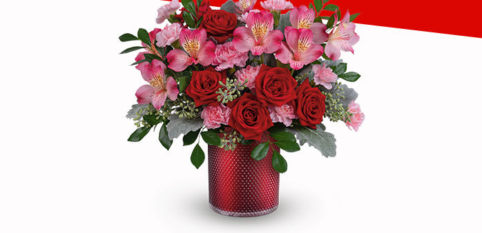 Teleflora's Scarlet Diamond Bouquet