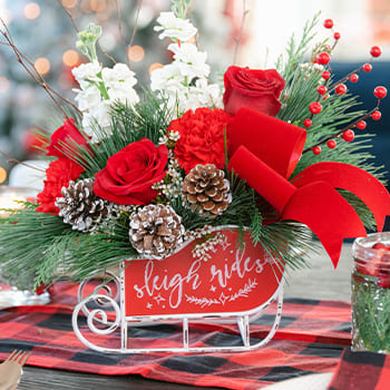 Teleflora's Christmas Day Sleigh Bouquet