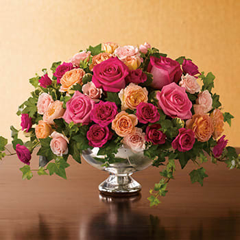 Queen's Court by Teleflora