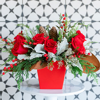 Winter Blooms Centerpiece
