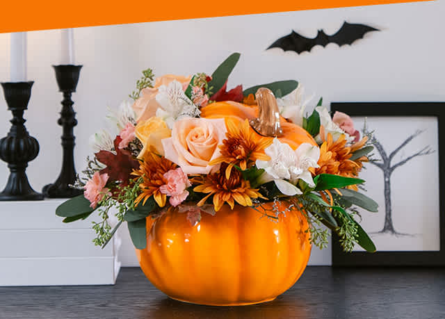 Teleflora's Hello Pumpkin Bouquet