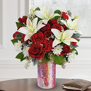 Teleflora's Love Sparkles Bouquet