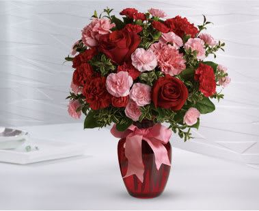 Dance with Me Bouquet with Red Roses