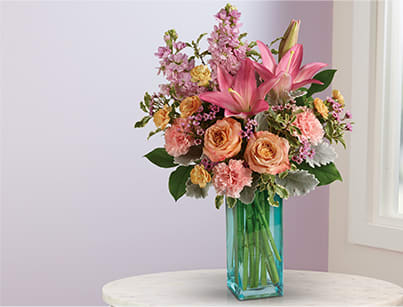 Teleflora's Pretty And Posh Bouquet