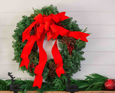 Classic Holiday Wreath