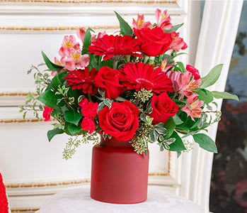 Teleflora's Enchanted Red Bouquet