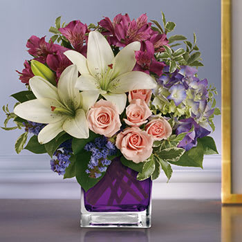 Teleflora's Garden Romance