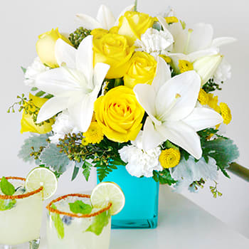 Teleflora's Golden Laughter Bouquet
