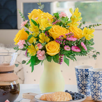 Teleflora's Happy As Can Be Bouquet