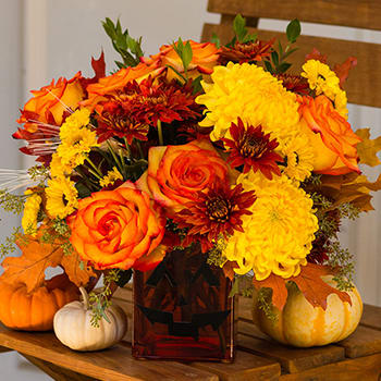 Teleflora's Halloween Glow