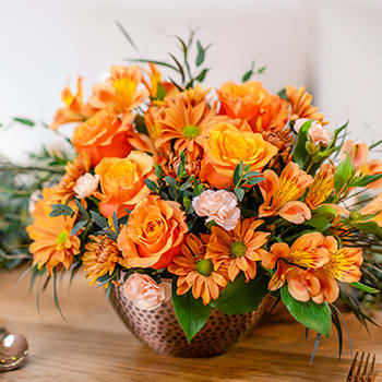 Teleflora's Copper Beauty Centerpiece