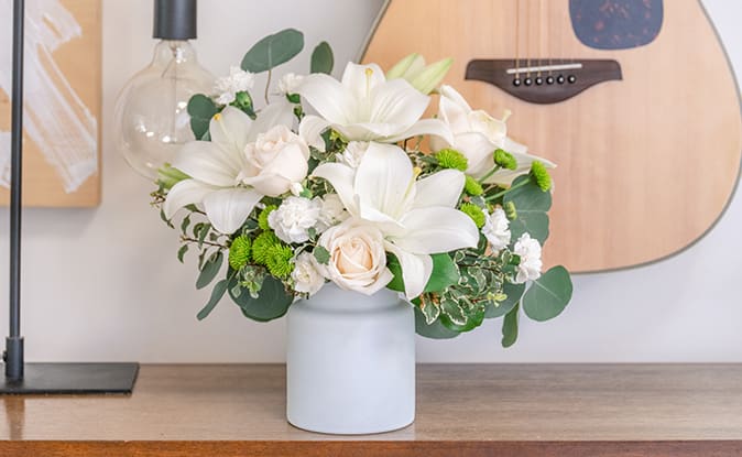 Teleflora's Eternally Elegant Bouquet