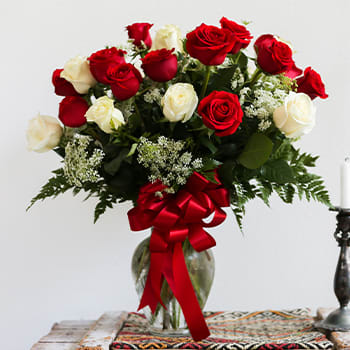 Love's Divine Bouquet - Long <br>Stemmed Roses