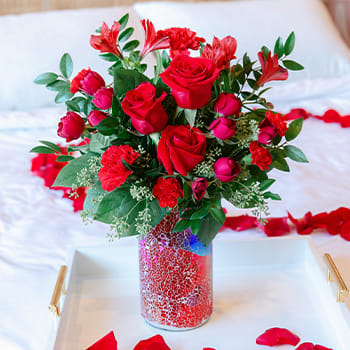 Teleflora's Send A Shimmer Bouquet