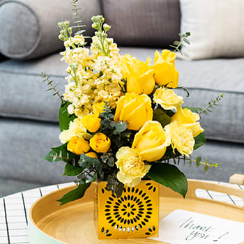 Teleflora's Shimmer Of Thanks Bouquet