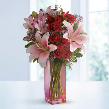 Teleflora's Hold Me Close Bouquet