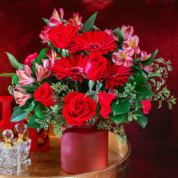 Teleflora's Enchanted Red