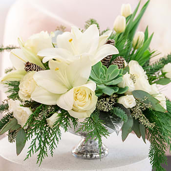 Teleflora's Winter Wilds Centerpiece