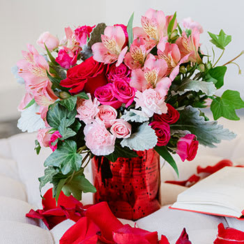 Teleflora's Moonstruck Mercury Bouquet