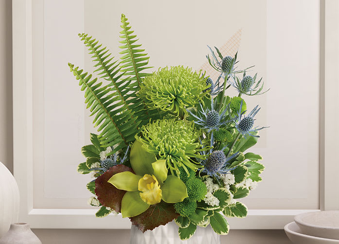Teleflora's Style Statement Bouquet