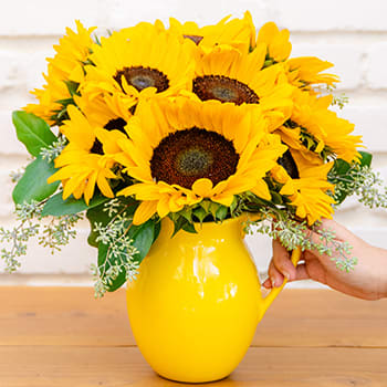 GET FLOWERS WHEN<br>YOU WANT THEM