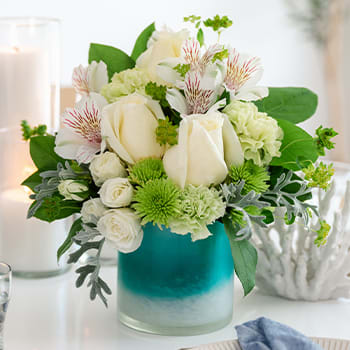 Teleflora's Seaside Roses Bouquet