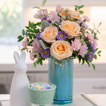 Teleflora's Aqua Rose Bouquet