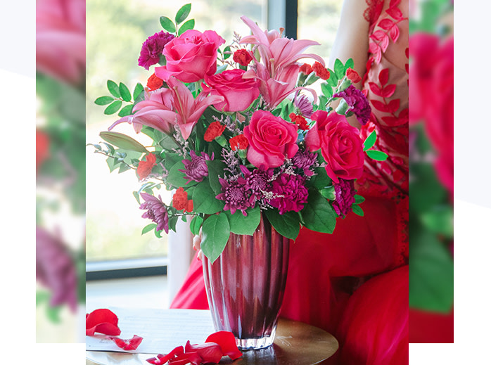 Teleflora's Modern Devotion Bouquet