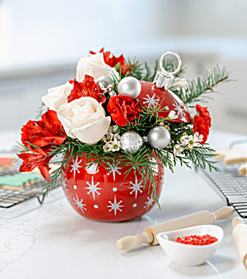 Christmas Gift Guide: Bouquets & Flower Arrangements | Teleflora