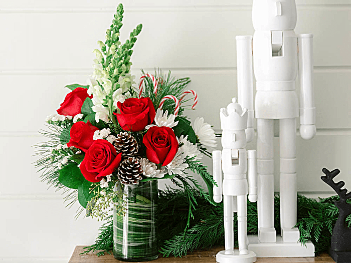 Christmas flower arrangements: floral advice from the xperts