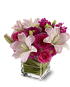 Teleflora's Posh Pinks