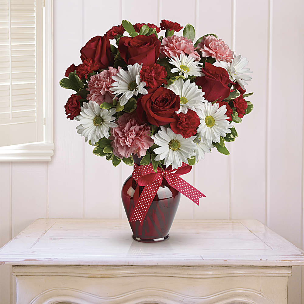 Hugs And Kisses Bouquet With Red Roses Teleflora