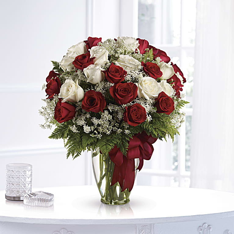 Love's Divine Bouquet - Long Stemmed Roses