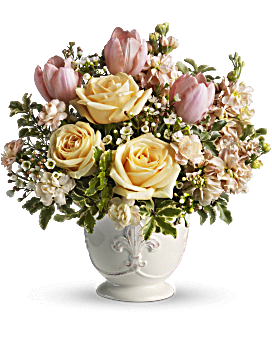 Teleflora's Peaches and Dreams Flower Arrangement