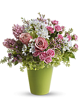 Arreglo floral con flores encantadas