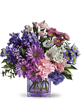 Heart's Delight by Teleflora Bouquet