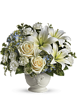 Make Merry TWR04-1 Christmas Floral Arrangement in Elkton, MD - FAIR HILL  FLORIST