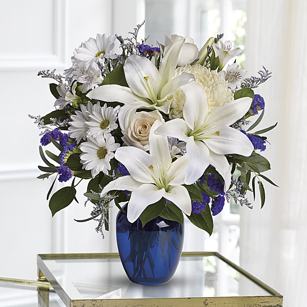 Blue flower bouquets deals