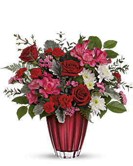 Teleflora's Sophisticated Love Bouquet