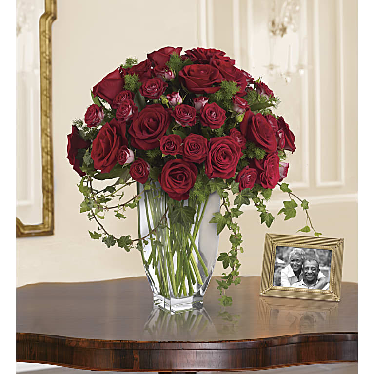 Rose Romanesque Bouquet - Red Roses