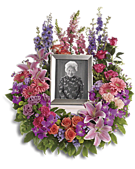 In Memoriam Wreath Sympathy Arrangement